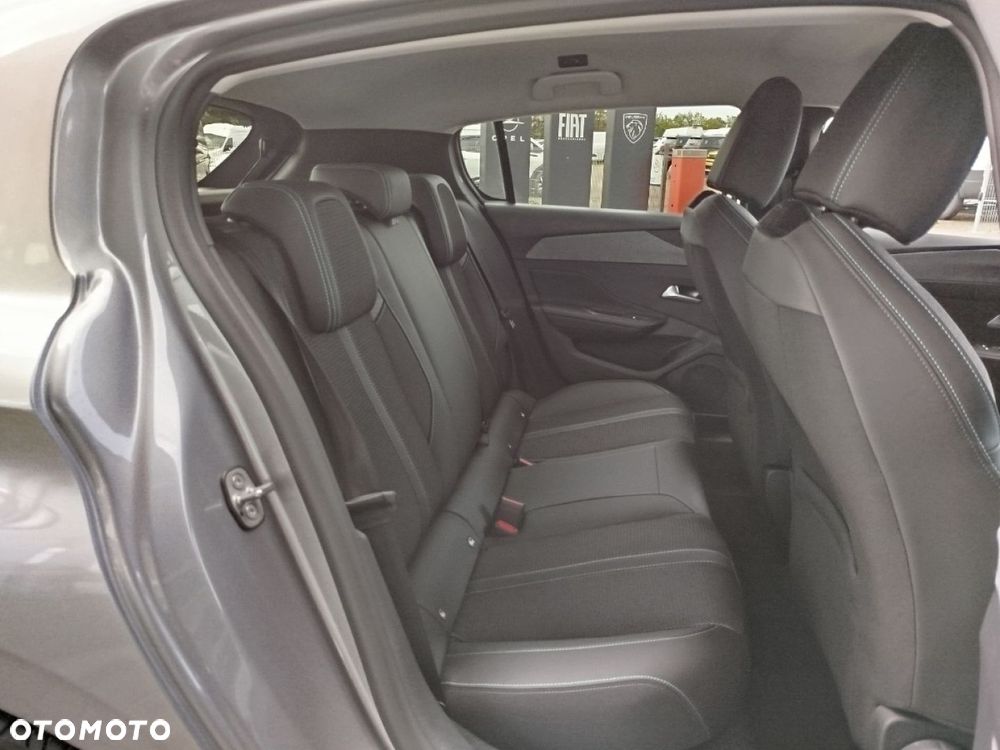Peugeot 308 - 17