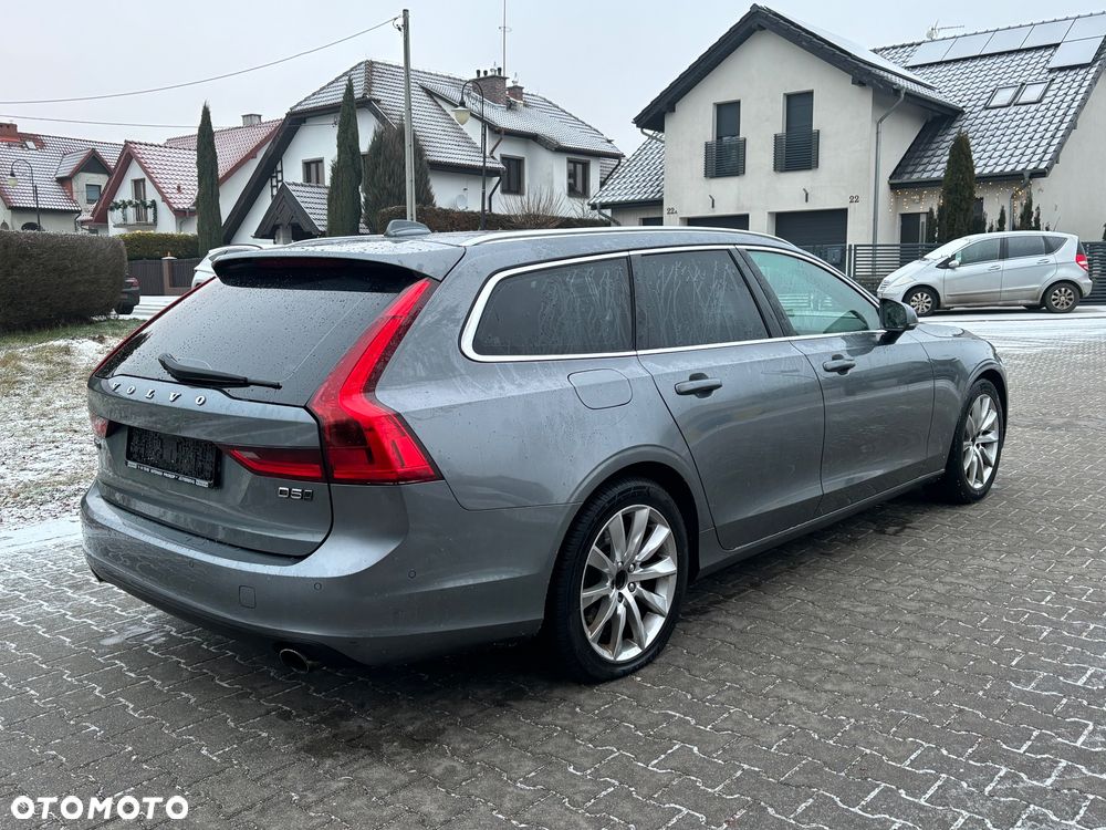 Volvo V90 D5 AWD Geartronic Momentum - 5
