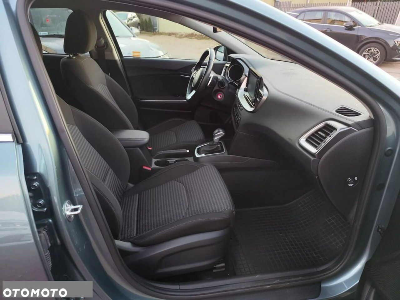 Kia XCeed 1.5 T-GDI M DCT - 12