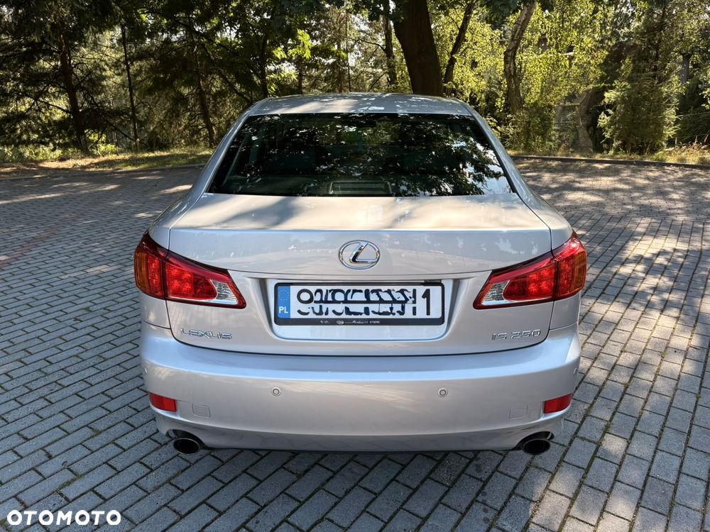 Lexus IS 250 Prestige - 16