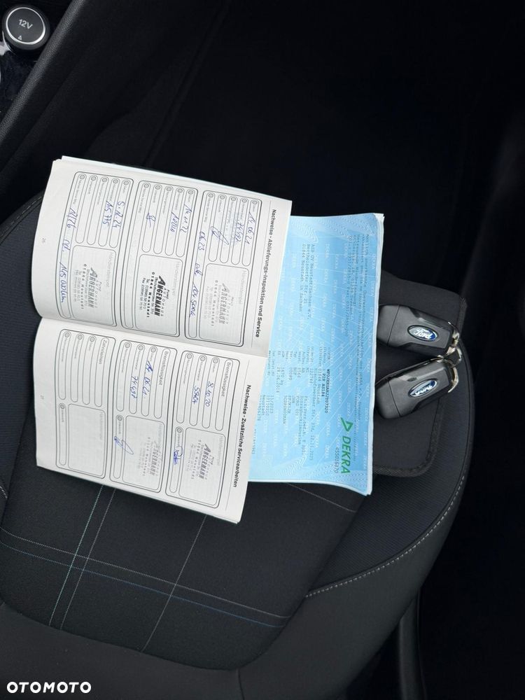 Ford Fiesta - 25