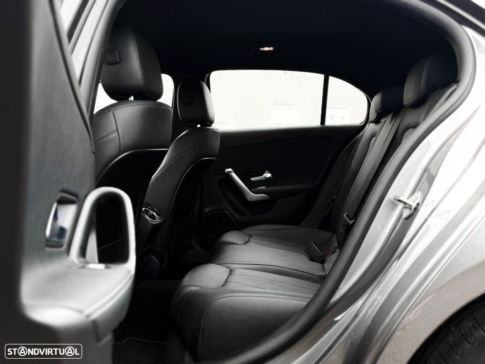 Mercedes-Benz A 250 e Progressive - 8