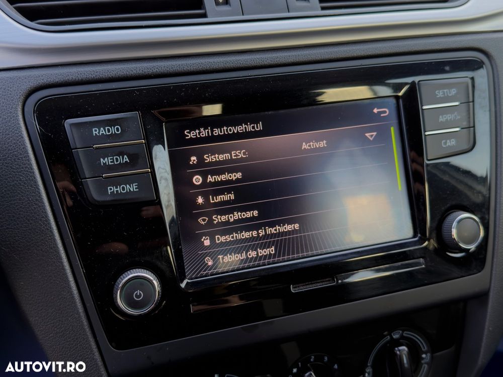 Skoda RAPID 1.0 TSI Active - 25