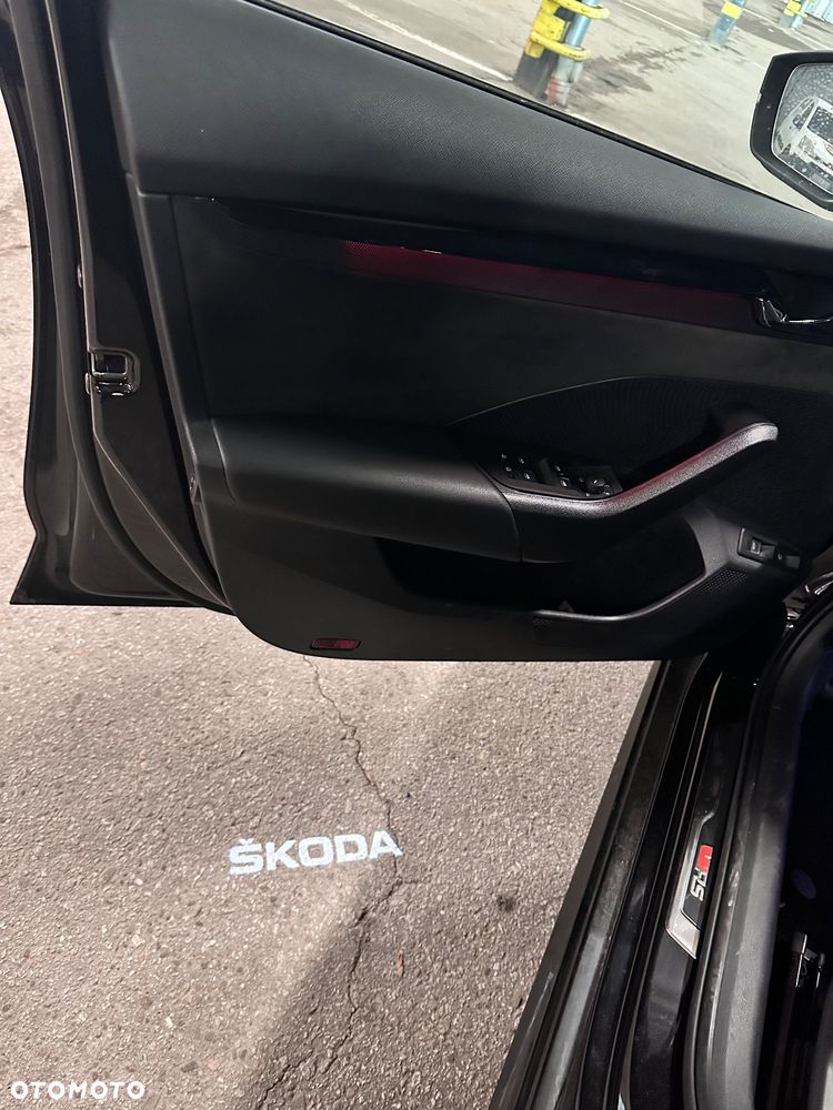 Skoda Octavia 1.4 TSI DSG RS Plus - 17