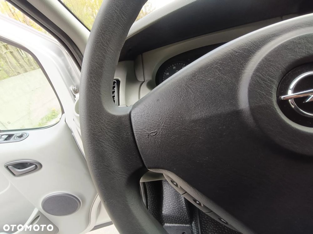 Opel Vivaro L1H1 - 15