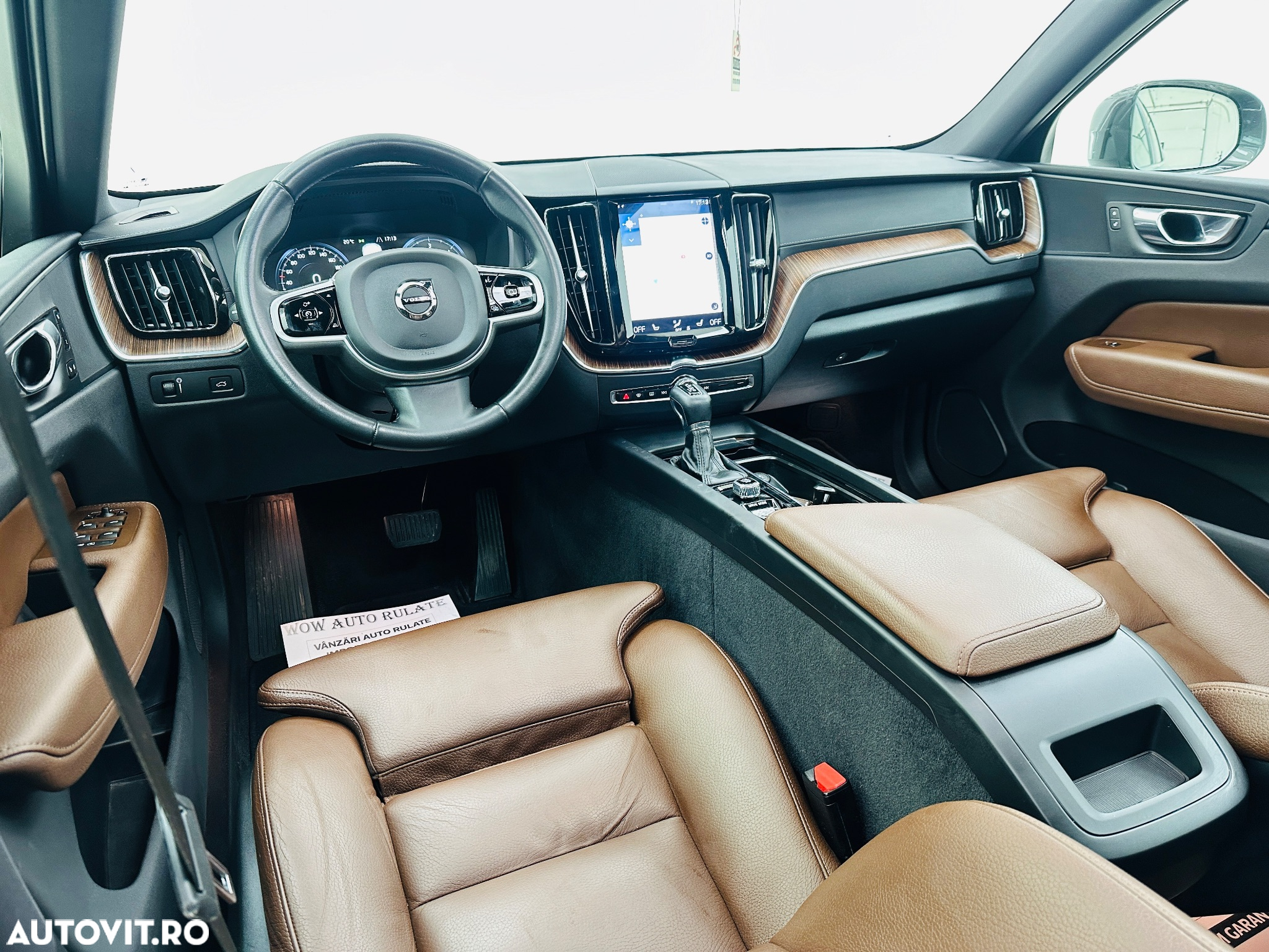 Volvo XC 60 - 22