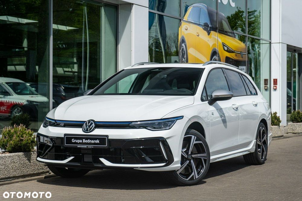 Volkswagen Golf - 2