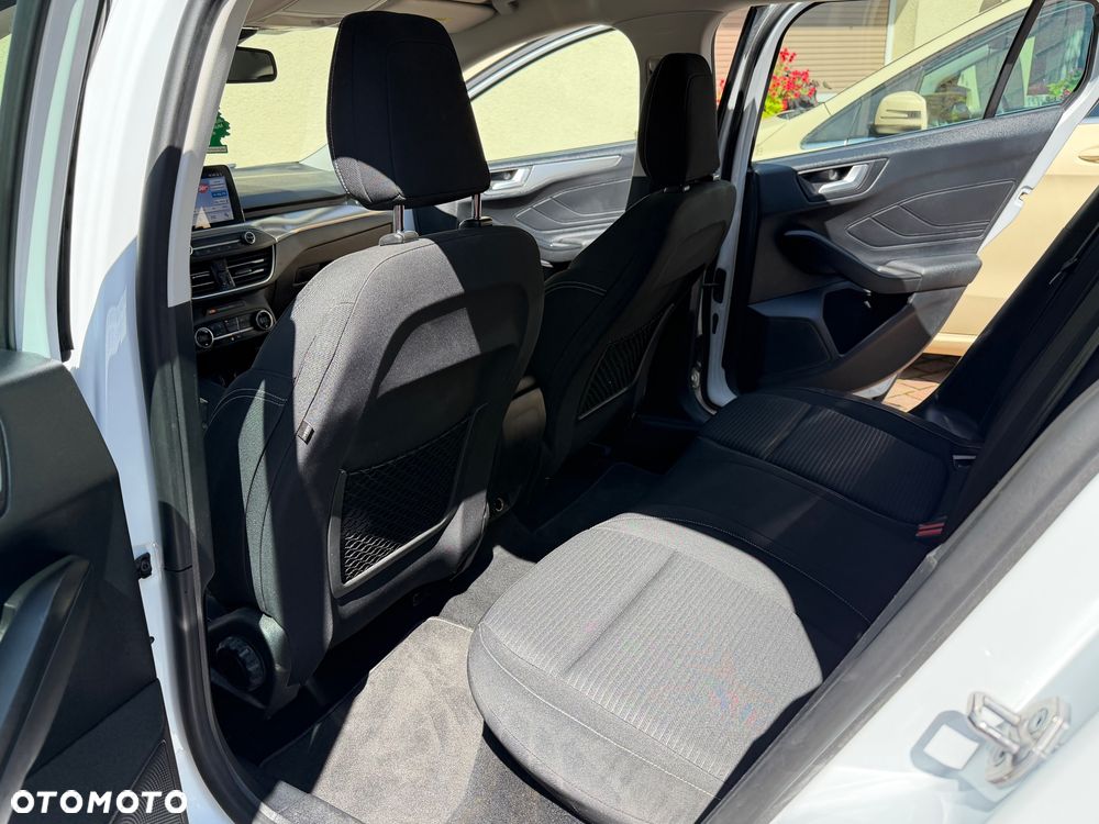 Ford Focus 1.0 EcoBoost Titanium Business - 13
