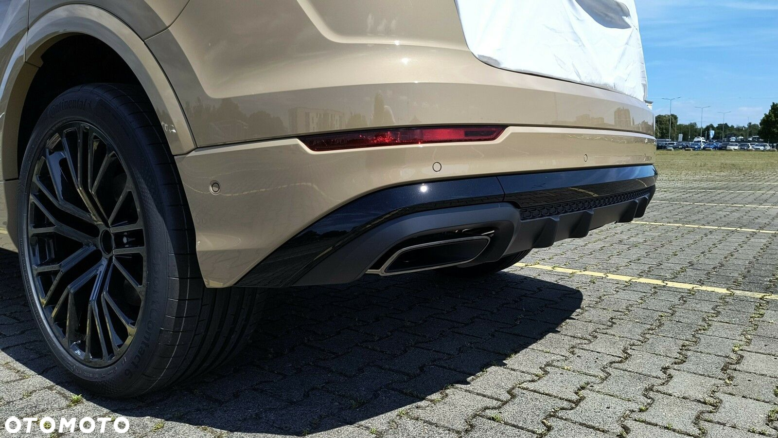 Audi Q8 - 9