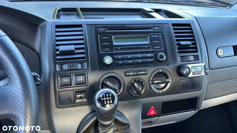 Volkswagen Transporter T5 - 10