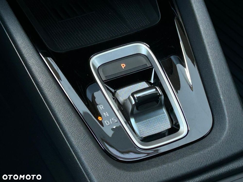 Skoda Octavia 2.0 TSI RS DSG - 25
