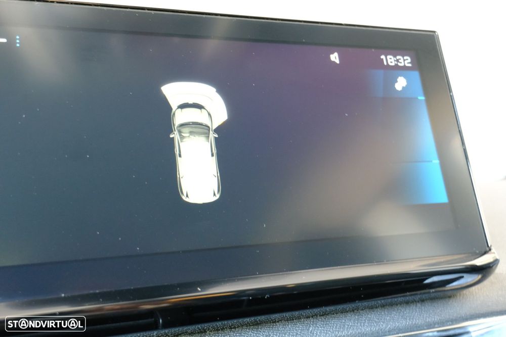 Peugeot 5008 1.2 PureTech Allure EAT8 - 38