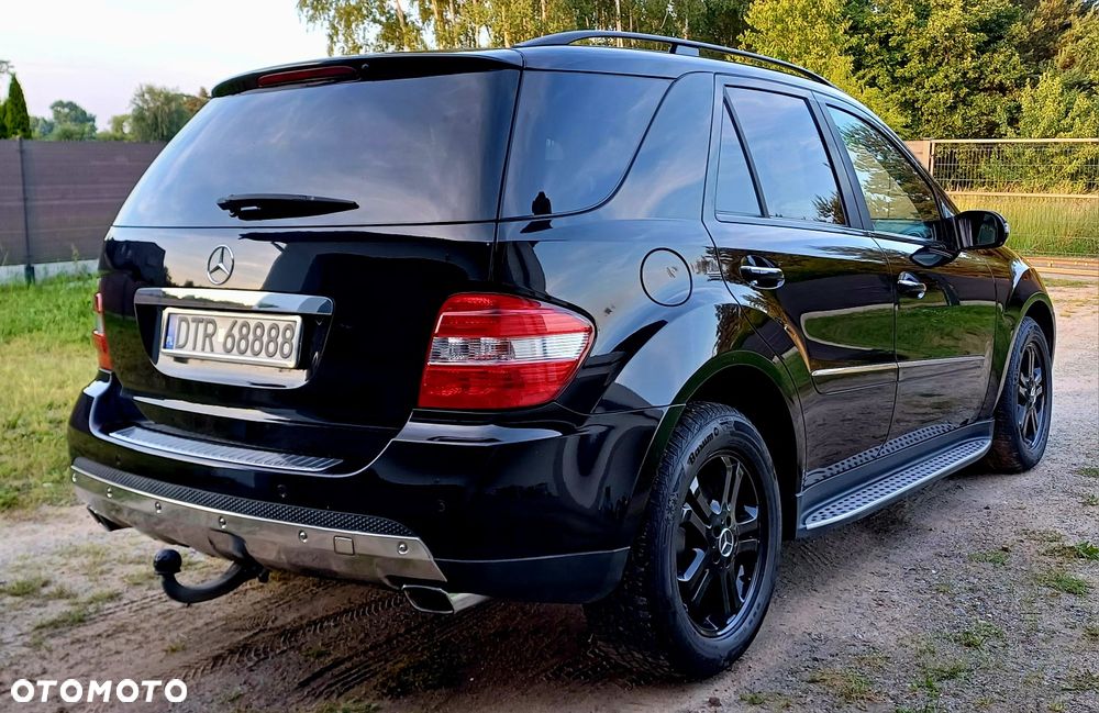 Mercedes-Benz ML - 4