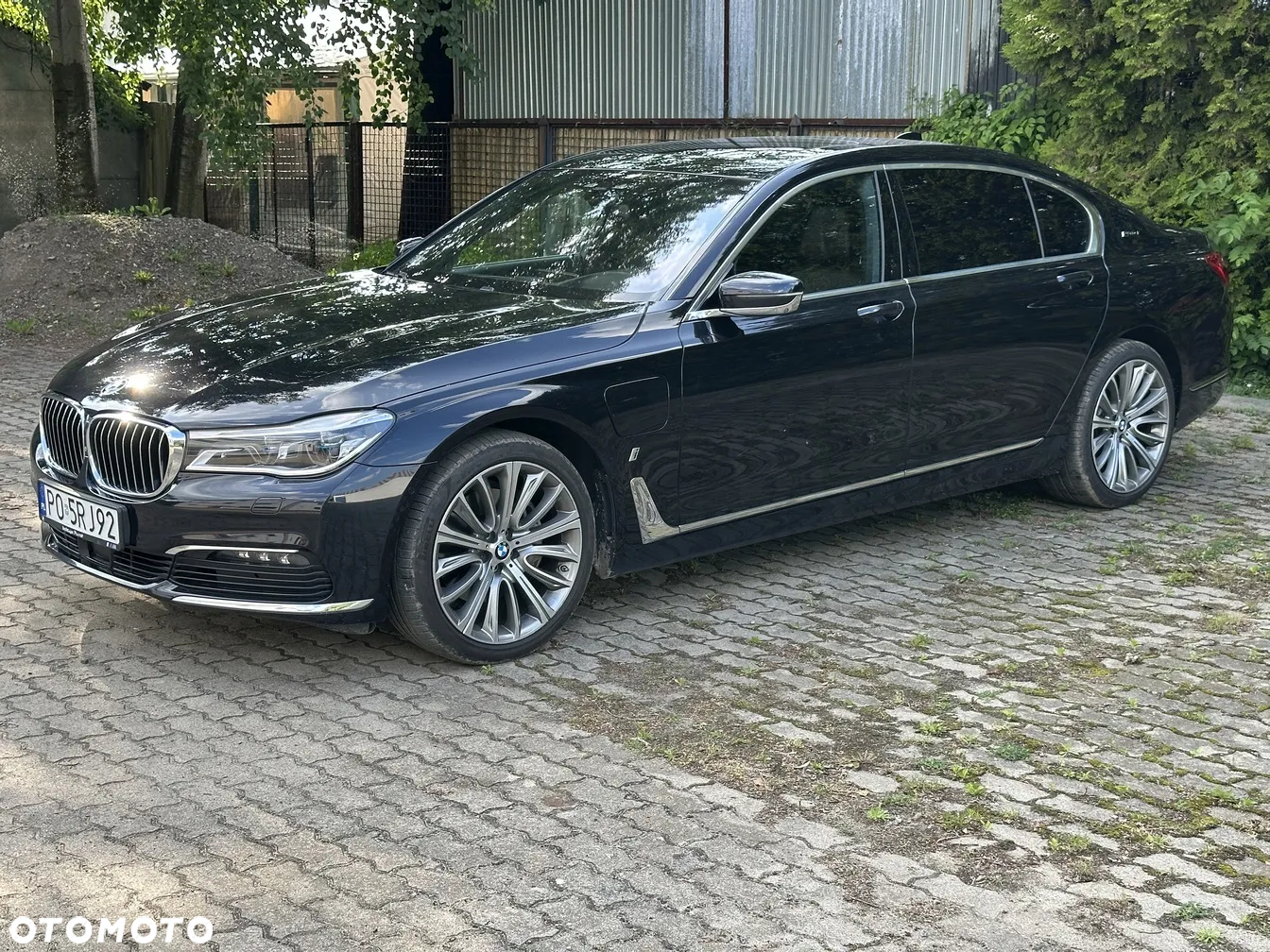 BMW Seria 7 740Le xDrive iPerformance - 5