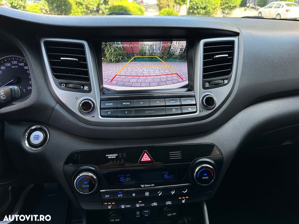 Hyundai Tucson blue 1.7 CRDi 2WD Style - 6