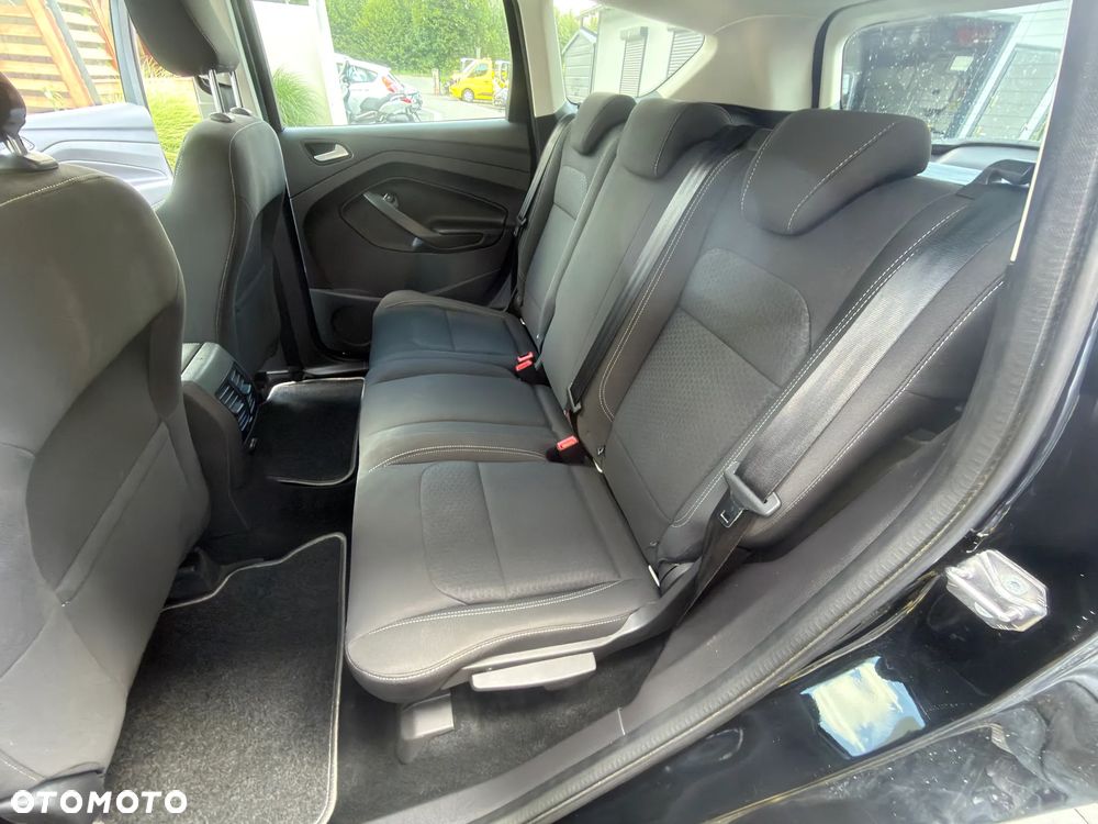 Ford Kuga 2.0 TDCi AWD Titanium - 9