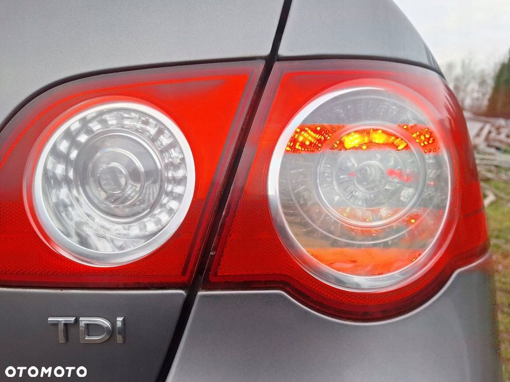 KOMPLETNY TYŁ KLAPA ZDERZAK LAMPA PDC VOLKSWAGEN PASSAT B6 SEDAN LA7T - 9