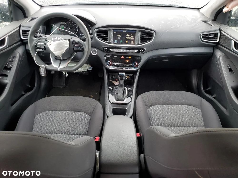 Hyundai IONIQ hybrid Premium - 8