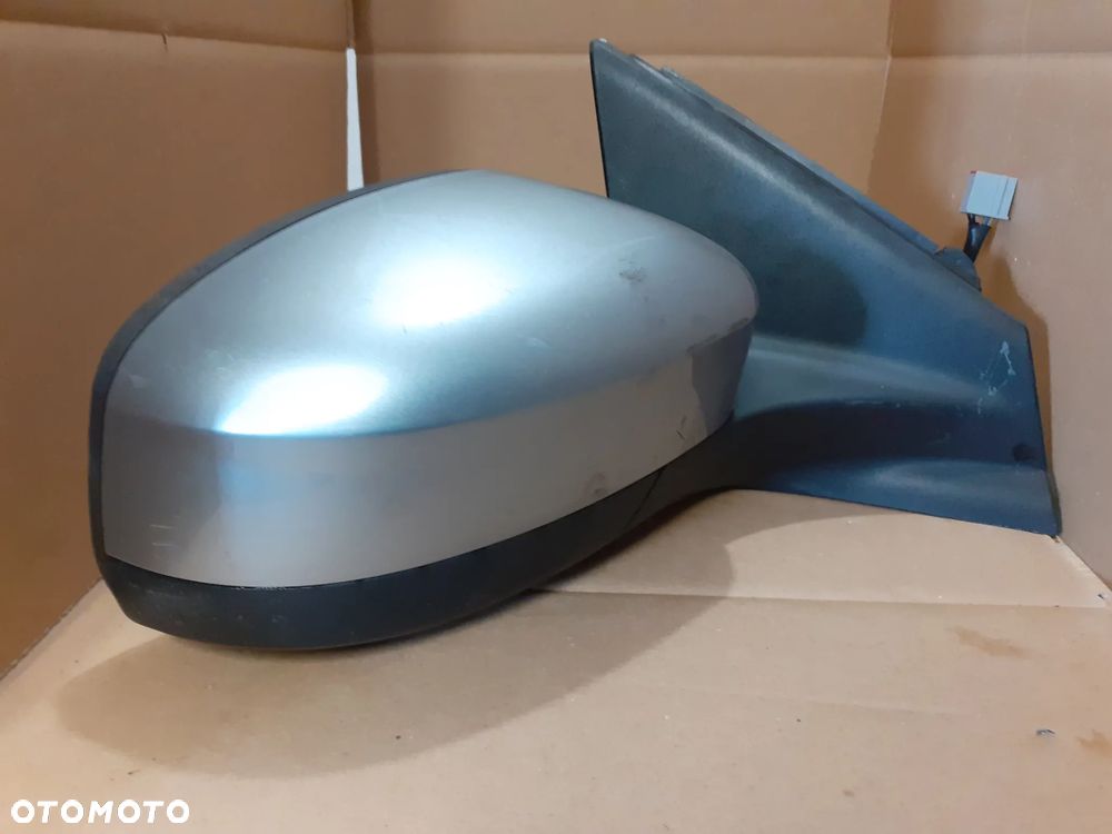 # LUSTERKO PRAWE 5 PIN FORD MONDEO MK4 66 - 1