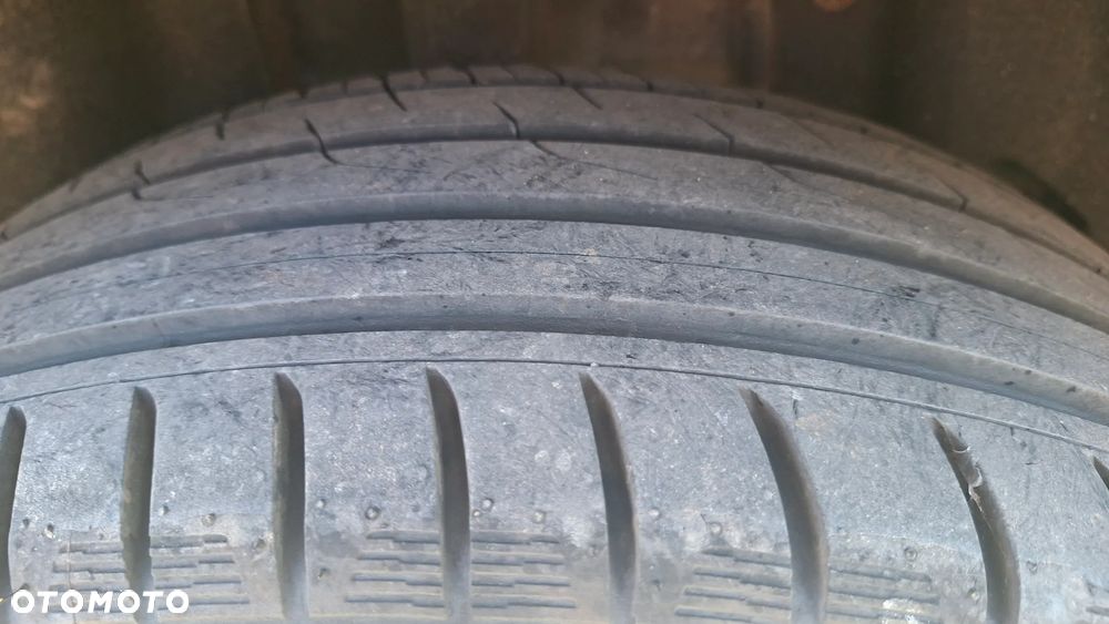 Ford Kuga 2.0 TDCi Titanium - 6