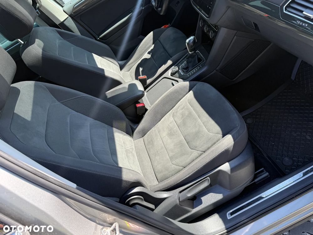 Volkswagen Tiguan 2.0 TDI SCR 4MOTION DSG Highline - 23