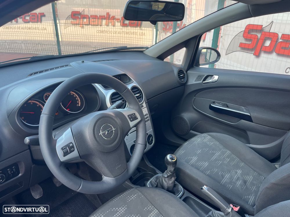 Opel Corsa 1.3 CDTi Enjoy - 9
