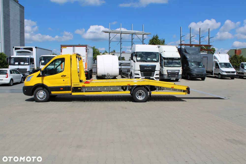 Ford Transit - 7