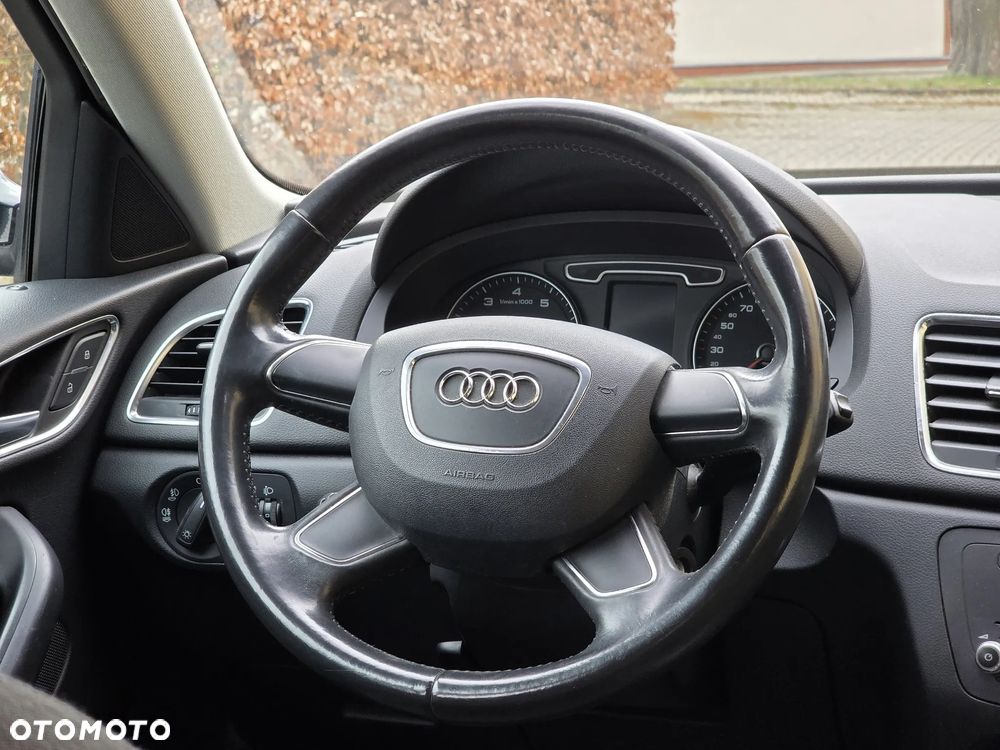 Audi Q3 - 22