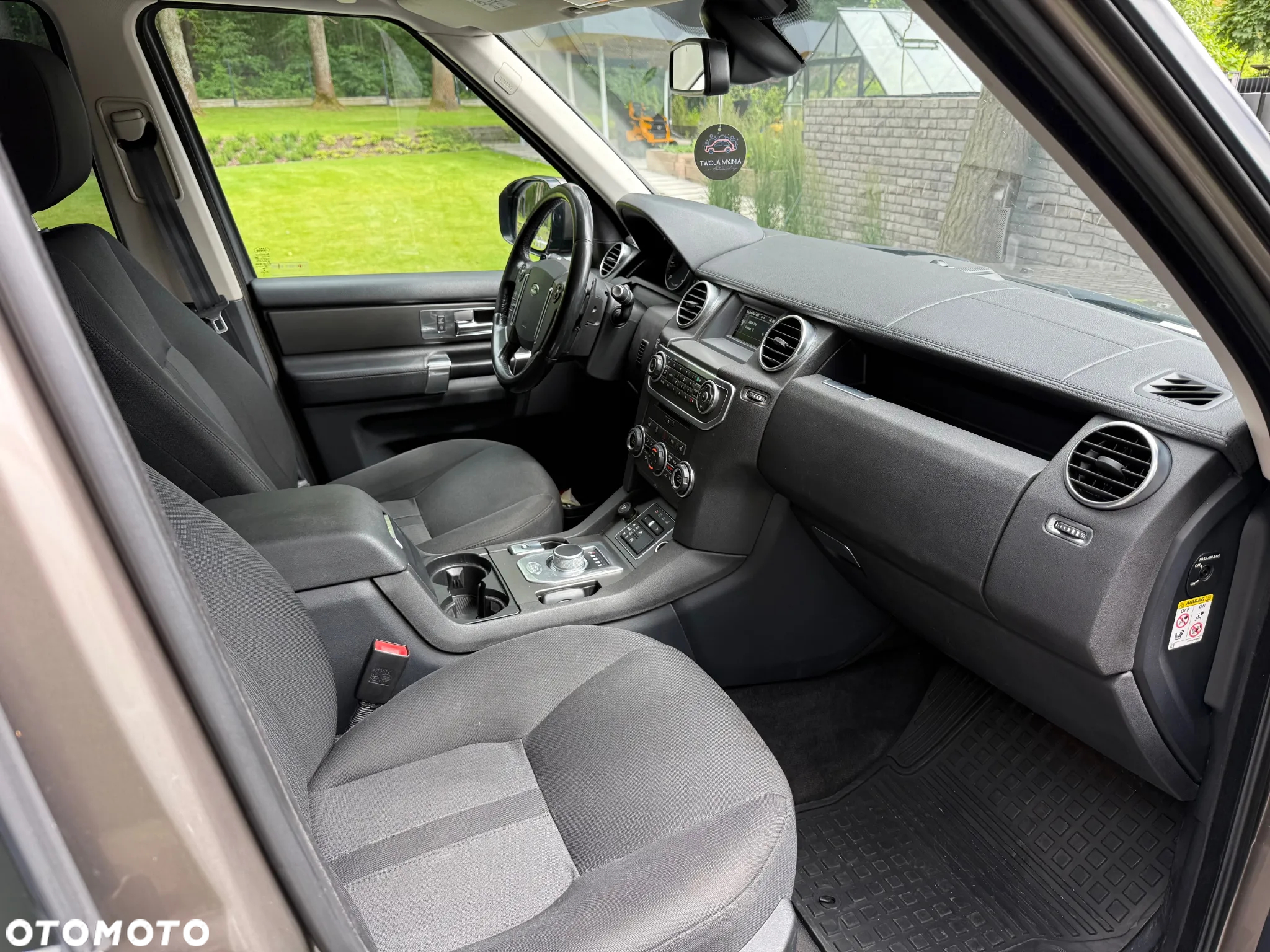 Land Rover Discovery TD V6 S - 10