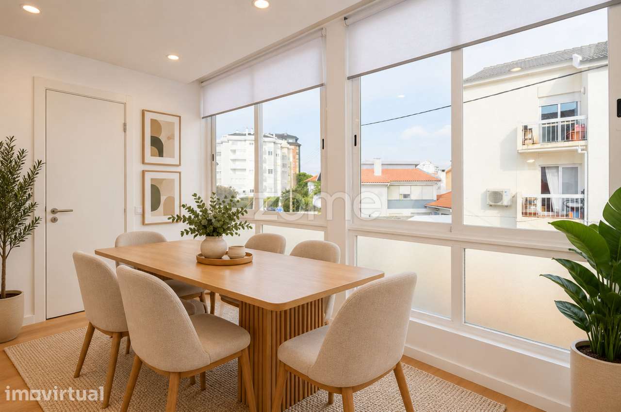 Apartamento T3 Remodelado a Estrear com varanda em S.João do Estoril - Grande imagem: 5/41