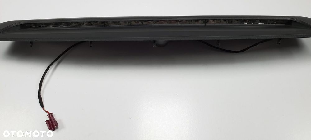 TRZECIE ŚWIATŁO STOP MERCEDES W204 A2046840028 - 3
