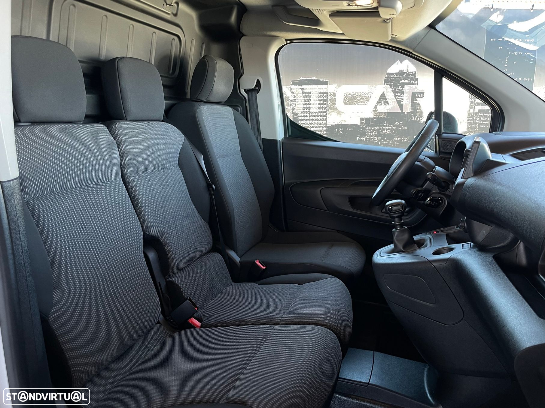 Citroën Berlingo 1.5 BlueHDi M Shine - 16