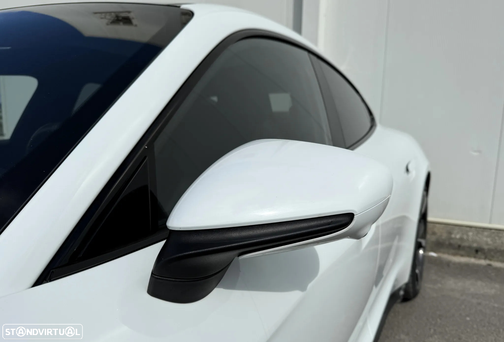 Porsche Taycan Turbo - 10