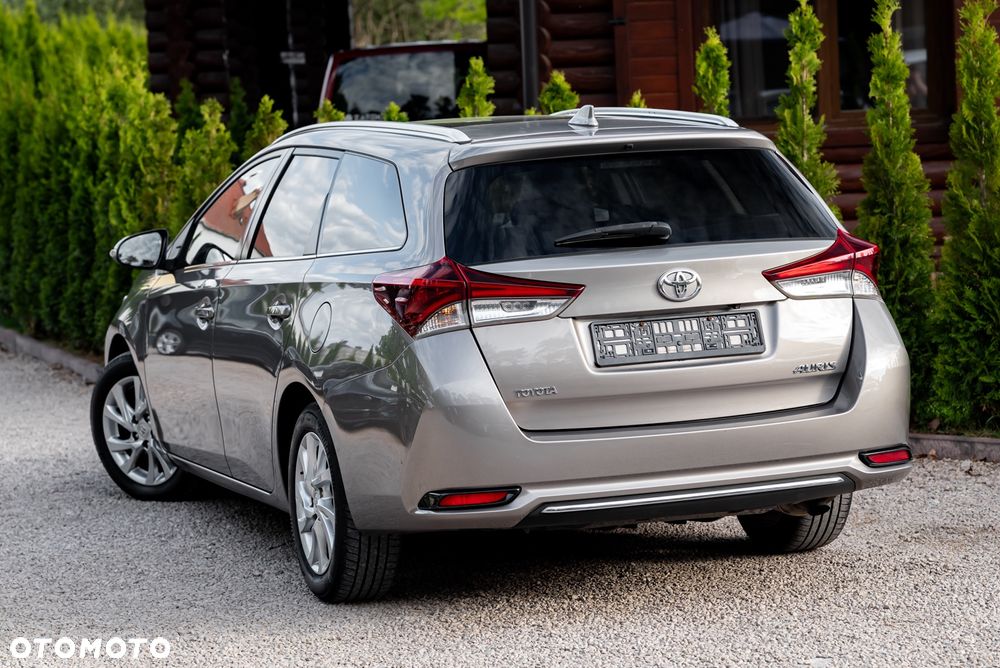 Toyota Auris 1.6 D-4D Comfort - 7