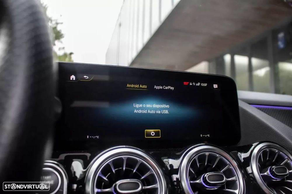 Mercedes-Benz GLA 250 e AMG Line - 48