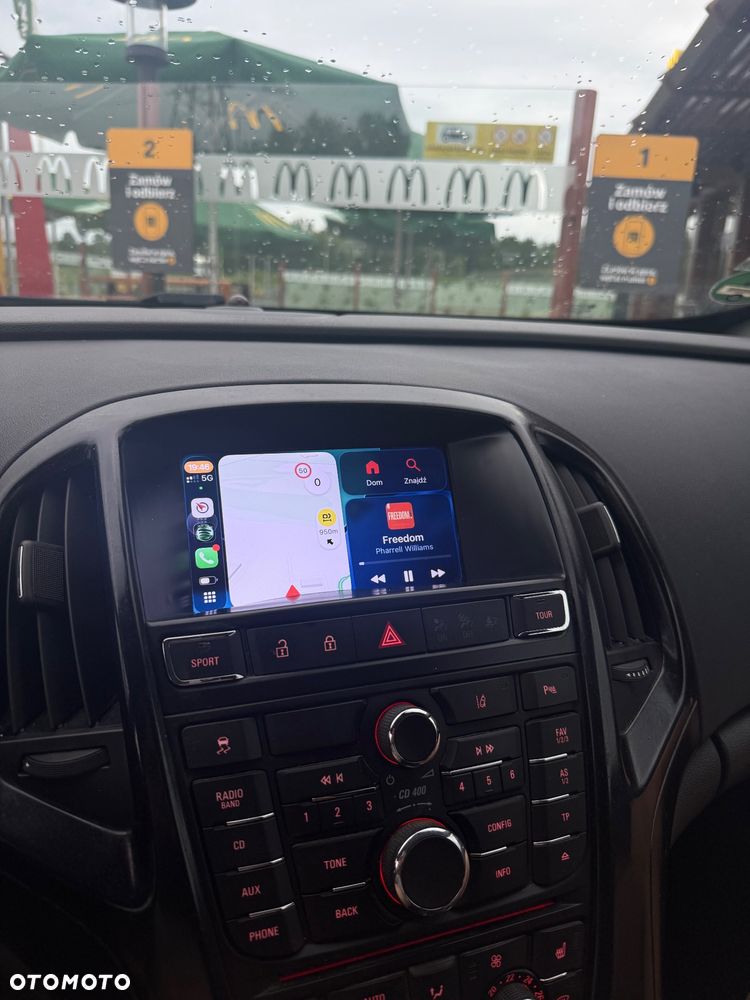 Opel Astra 1.6 Turbo Sport - 19