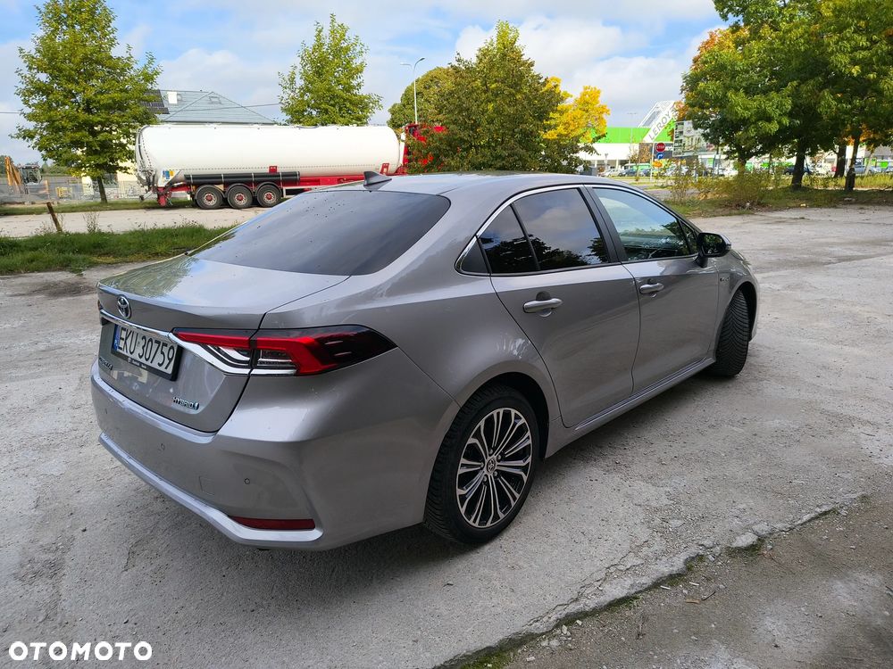 Toyota Corolla 1.8 Hybrid Comfort - 4
