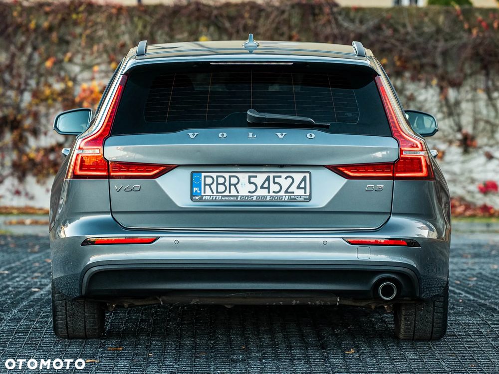 Volvo V60 D3 Geartronic Momentum - 18