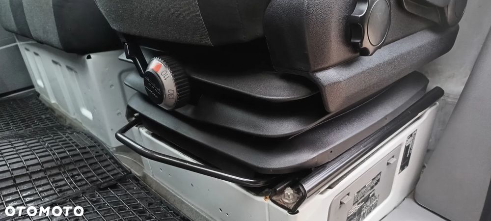 Volkswagen Crafter - 20