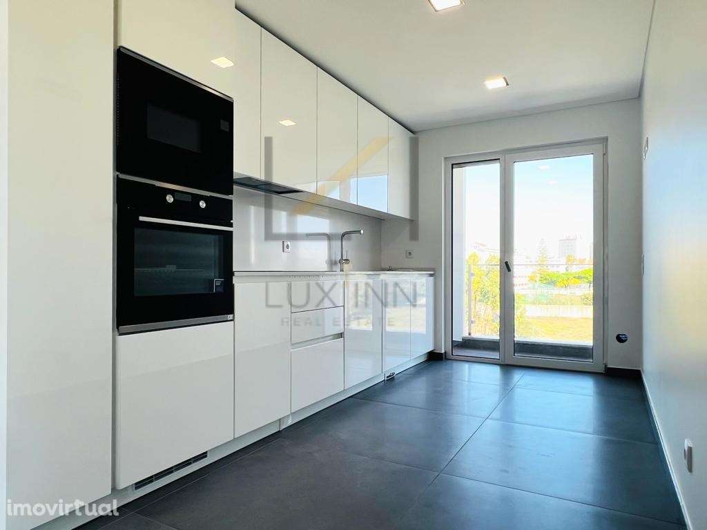 Apartamentos Novos no ultimo andar com Vista Mar na Parede- Cascais - Grande imagem: 5/25