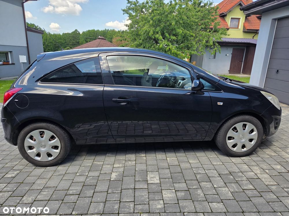 Opel Corsa - 9