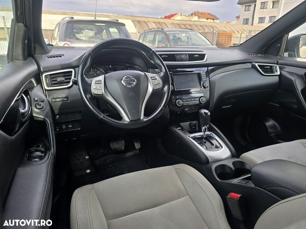 Nissan Qashqai 1.6 DCI Start/Stop X-TRONIC N-Connecta - 9