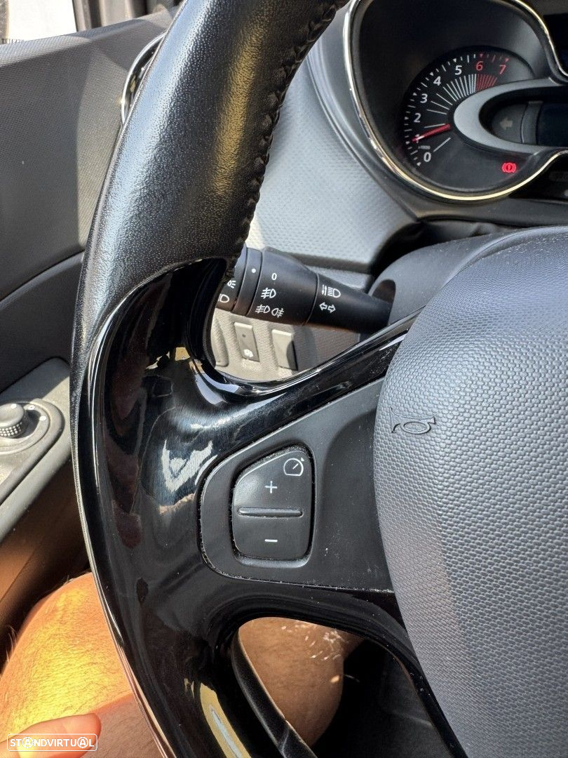 Renault Captur 0.9 TCE Exclusive - 14