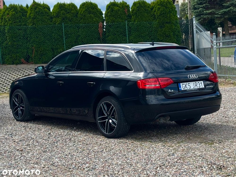 Audi A4 Avant 2.0 TDI DPF Attraction - 11