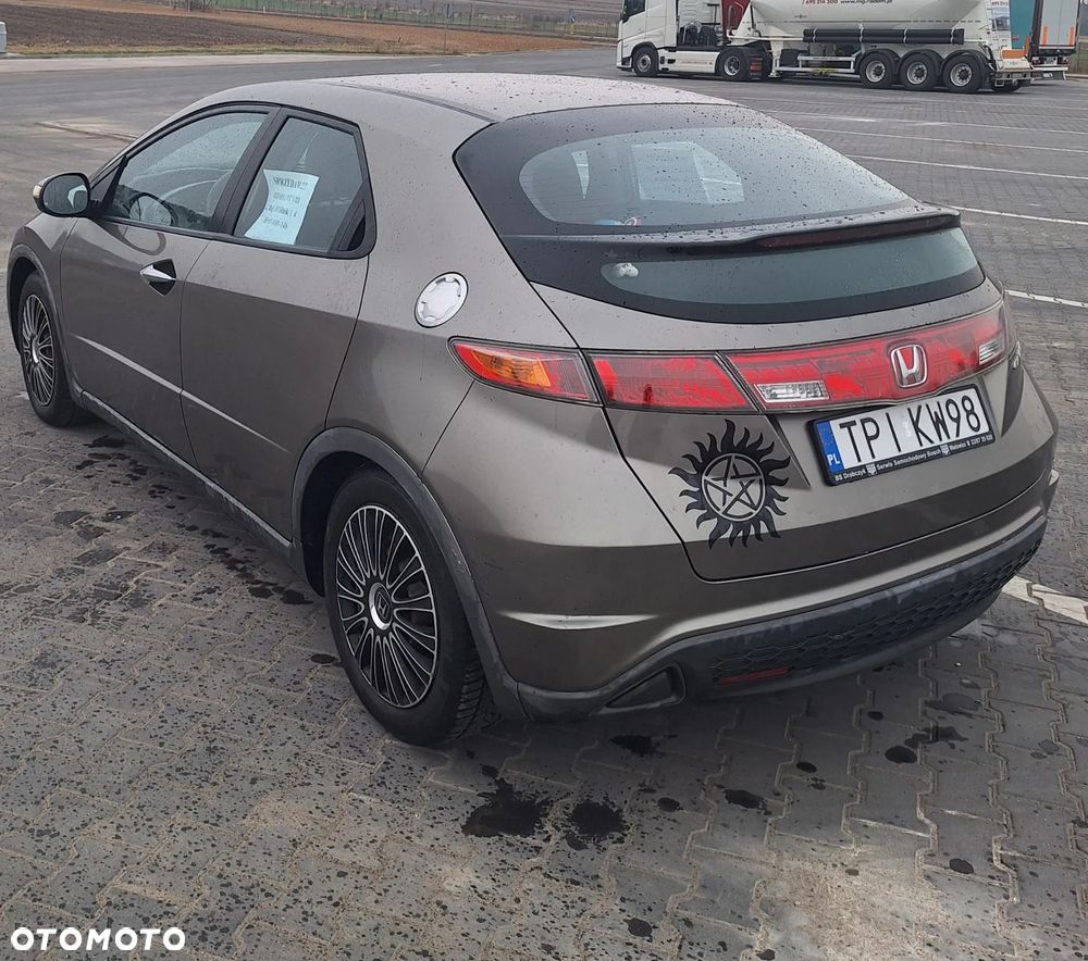 Honda Civic 1.4 Base - 5