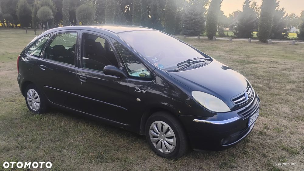Citroën Xsara Picasso 1.6 16V Exclusive - 1