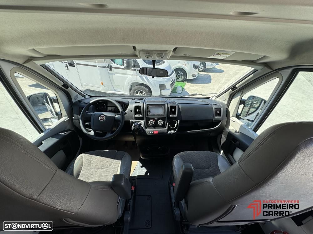 Adria Twin 600 SP cama transversal - 22