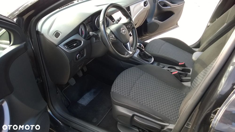 Opel Astra 1.6 CDTI Energy - 10