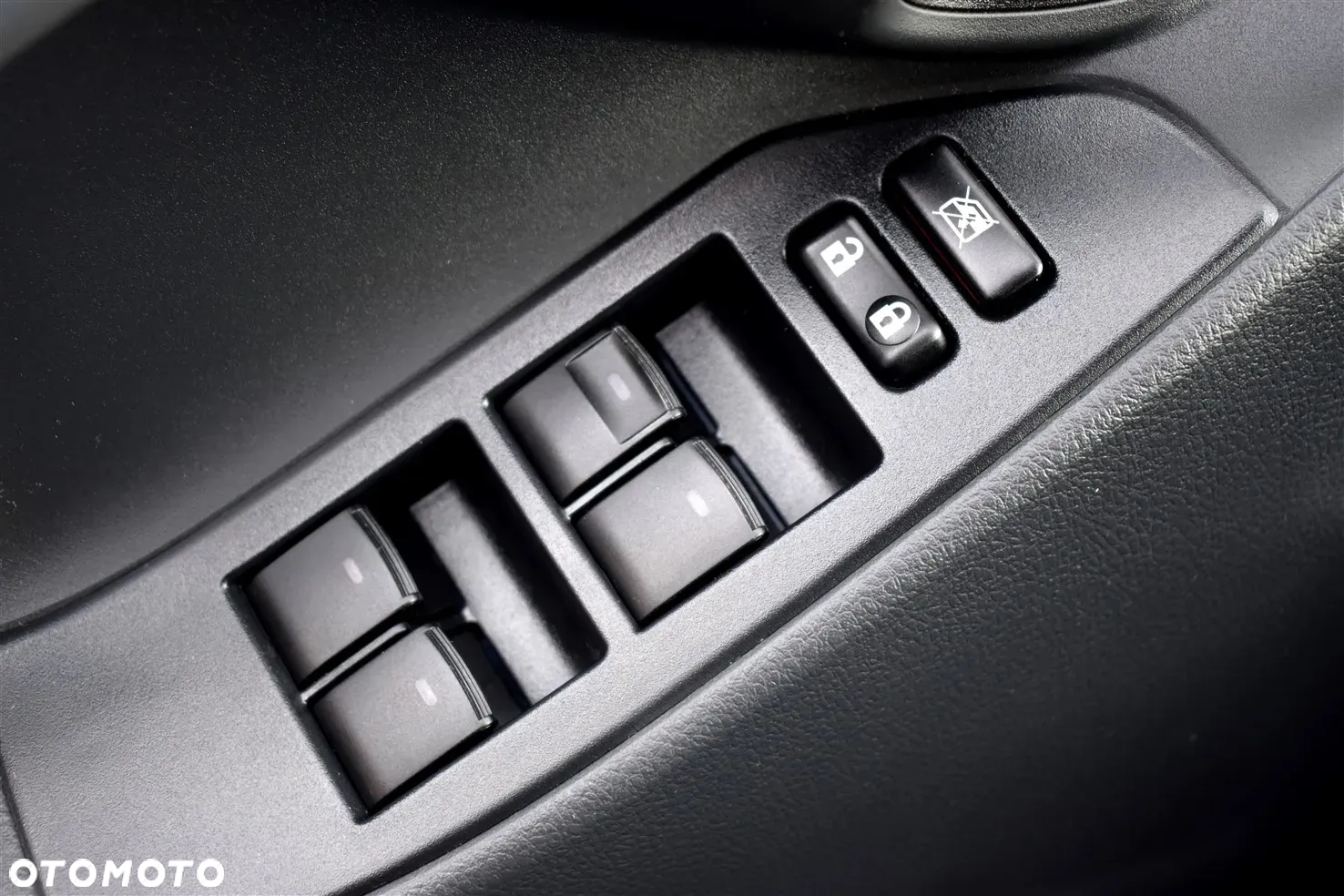 Toyota Verso 1.8 Sol plus NAVI 7os - 26