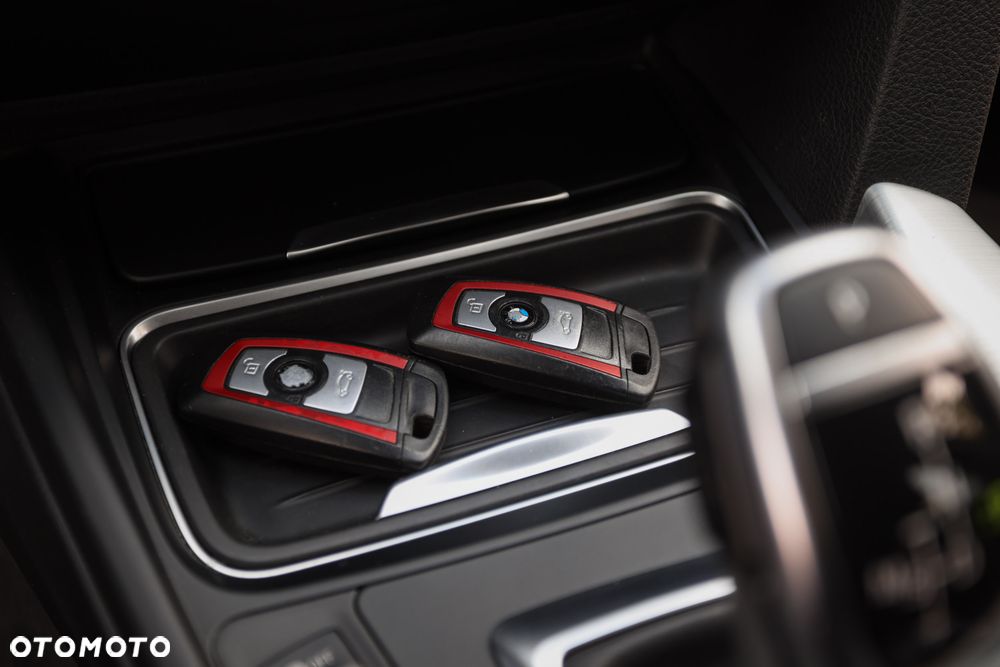 BMW Seria 4 420i Sport Line - 34